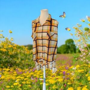 New York Laundry Brown and Tan Asymmetrical Button Down Shirt